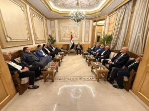 السفير العراقي يستقبل رجال الأعمال والمستثمرين العراقيين في مصر