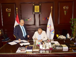  محافظ الأقصر يوافق على قبول جميع طلبات الزيادة فوق الكثافة بالمدارس الخاصة المستوفية معايير القبول

