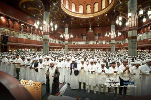 بالصور.. جامع الفتوح يشهد أكبر تجمع في الهند لإحياء ذكرى المولد النبوي الشريف