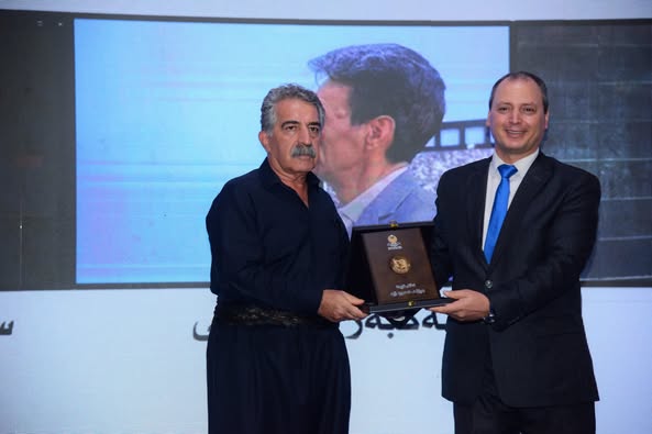 منح مؤرخ مصري 