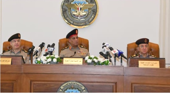 الإعلان عن قبول دفعات إناث وذكور بالصفتين العسكرية والمدنية من حملة الثانوية العامة والأزهرية للالتحاق بكلية الطب