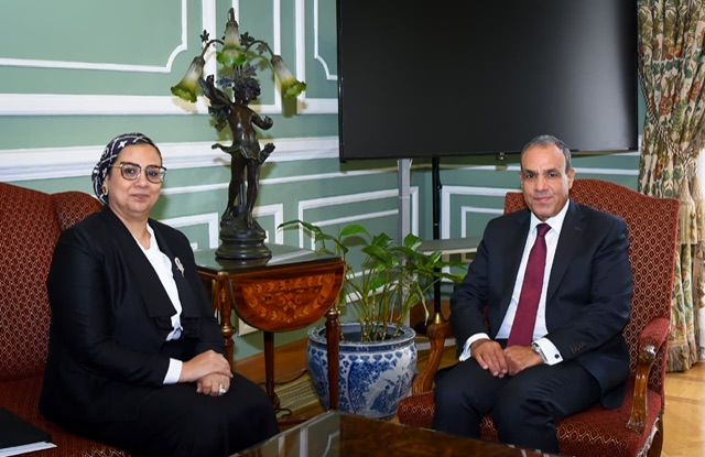 وزير الخارجية يشيد بدور المجلس القومي للمرأة ويؤكد التعاون لتعزيز تمكين المرأة المصرية دوليًا