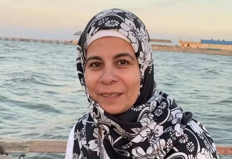 7 منظمات حقوقية تطالب بتنفيذ حكم قضائي للدكتورة منار الطنطاوي ووقف التنكيل بها