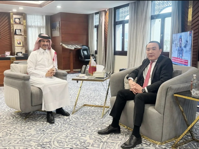 سفير قطر بالقاهرة يستقبل سفير كازاخستان لبحث القضايا ذات الاهتمام مشترك