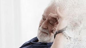 دواء جديد يوقف تطور مرض الزهايمر في تجربة اختراقية

