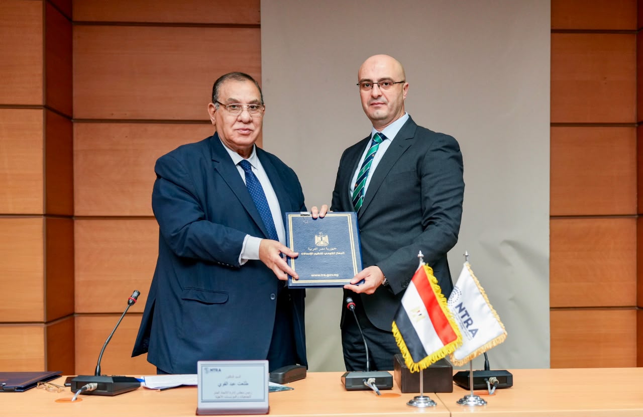 بروتوكول تعاون بين القومي لتنظيم الاتصالات واتحاد عام الجمعيات الأهلية لتعزيز حماية حقوق مستخدمي الاتصالات وسلامة الأطفال 