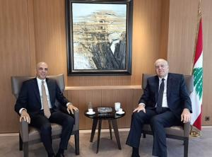 السفير المصري في بيروت يلتقي رؤساء الحكومة اللبنانية السابقين