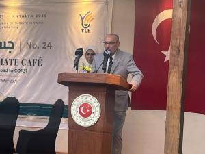 سفير تركيا يؤكد أهمية دور الشباب في مواجهة تغير المناخ والاستعداد لـCOP31