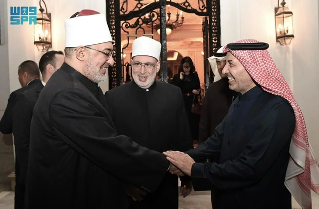 سفير السعودية  لدى مصر يقيم حفل إفطار بمناسبة يوم التأسيس