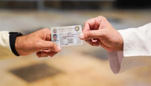 الإمارات تعترف برخص قيادة 52 دولة للقيادة فيها بينها إسرائيل وتخلو من أي دولة عربية 