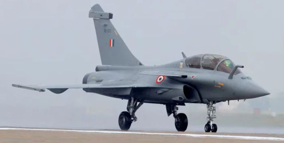 الهند تبرم صفقة لاقتناء 114 مقاتلة رافال فرنسية

