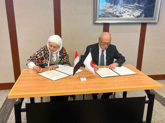 اليابان تقدم مساعدات لمركز تنوير للتنمية وحقوق الإنسان في الفيوم ببرنامج 