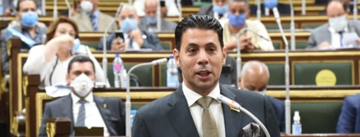 بعد نزاع دام عامًا.. سعيد حساسين ينهي خصومة عائلتي 