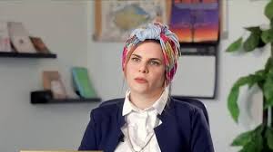 ماجي سليم: هناك ضغوط بيعيه شديدة داخل البورصة المصرية على الأسهم القيادية منذ اندلاع الحرب