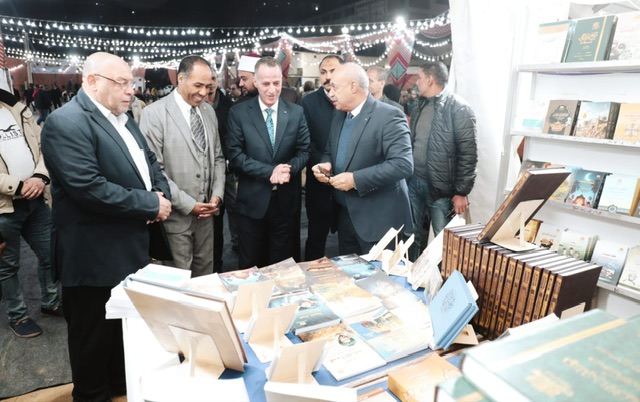 افتتاح الدورة 14 لمعرض فيصل الرمضاني للكتاب