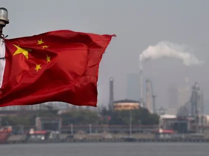 الصين تطلب من المصافي وقف صادرات البنزين والديزل بسبب الحرب