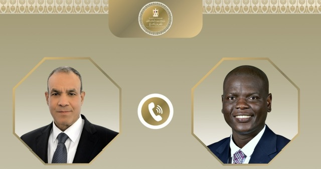 وزير الخارجية ونظيره الجنوب أفريقي يبحثان هاتفيًا التطورات الاقليمية