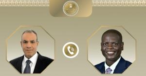 وزير الخارجية ونظيره الجنوب أفريقي يبحثان هاتفيًا التطورات الاقليمية