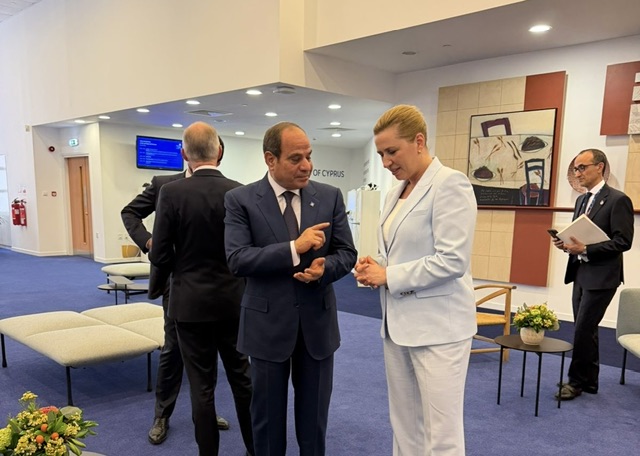 السيسي : لا استقرار بالشرق الأوسط دون حل عادل للقضية الفلسطينية وشراكة متوازنة بين العرب وأوروبا