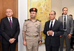 وزير الخارجية يفتتح غرفة حفظ الوثائق المؤمنة بالعاصمة الإدارية