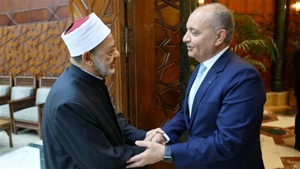 ملك الأردن يشيد بدور شيخ الأزهر في نصرة قضايا المسلمين وجهوده لتصحيح صورة الإسلام المغلوطة 