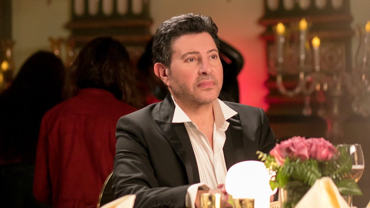 مهرجان القاهرة السينمائي ينعى الفنان الكبير هاني شاكر