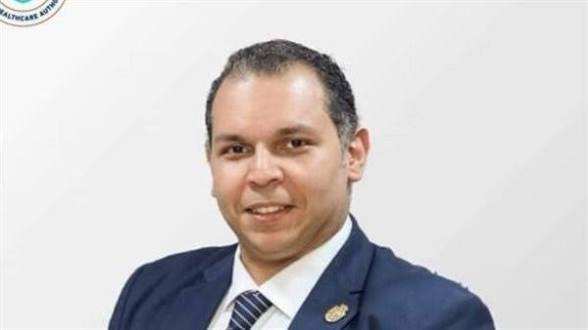 قرار وزاري بتجديد تكليف «العقاد» مديرًا للمجالس الطبية المتخصصة