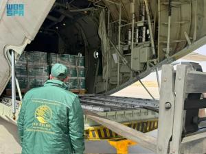 مطار العريش يستقبل الطائرة الإغاثية السعودية الـ 83 الموجهة لإغاثة الشعب الفلسطيني في قطاع غزة