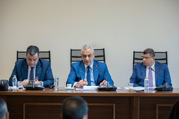 وزير الدولة للإنتاج الحربي وضع خطط قصيرة ومتوسطة وطويلة الأجل لتحسين الأداء