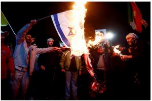 إسرائيل تشن أعنف ضربات على لبنان رغم توقف هجمات حزب الله.. وواشنطن: ليس جزءا من الهدنة