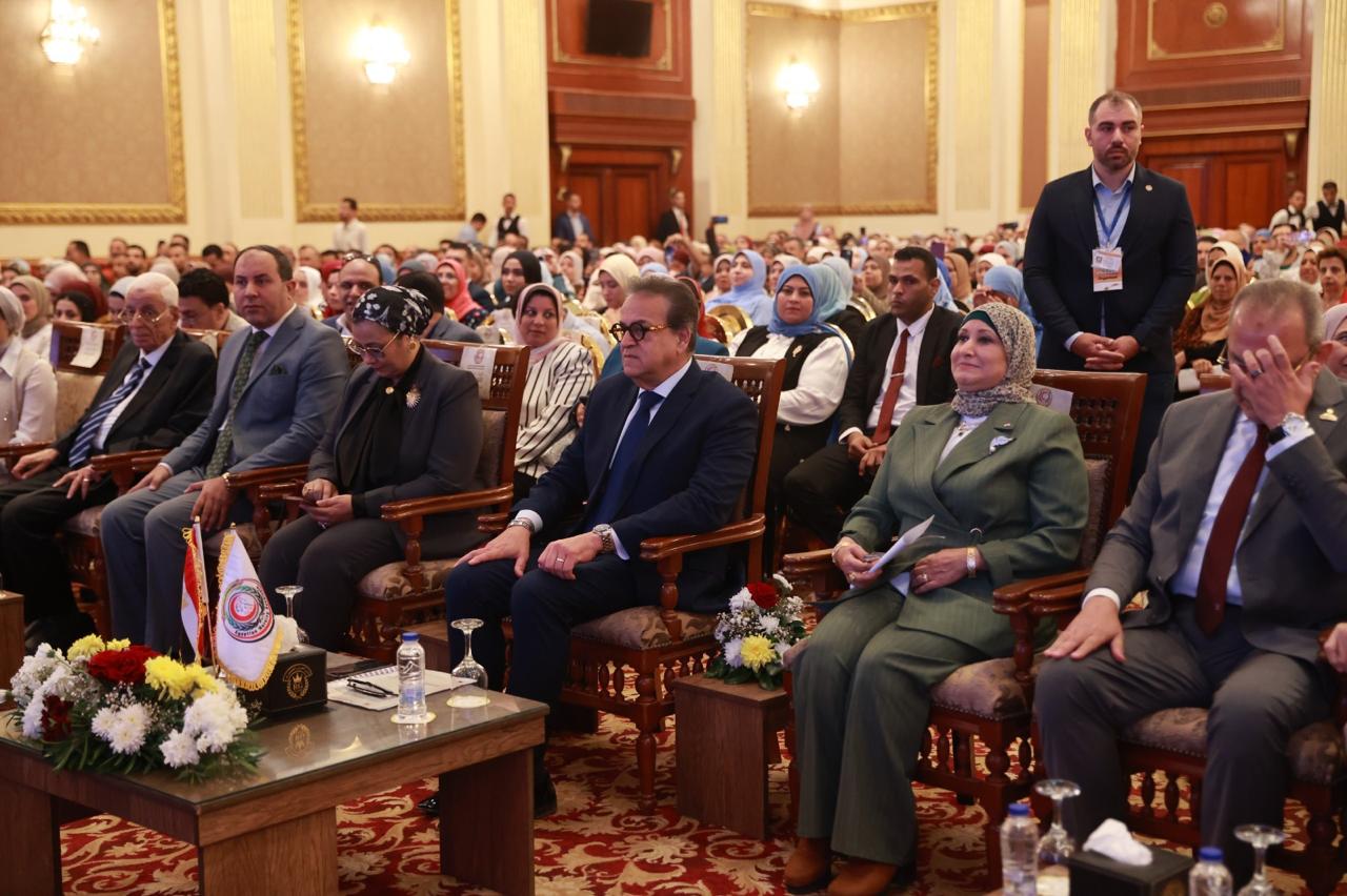 نقيب التمريض: دعم القيادة السياسية للقطاع الصحي ولأطقم التمريض يمثل مصدر فخر واعتزاز

