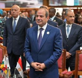 السيسي يصل أوغندا لبحث تعزيز التعاون الثنائي وتنسيق المواقف الإقليمية المشتركة