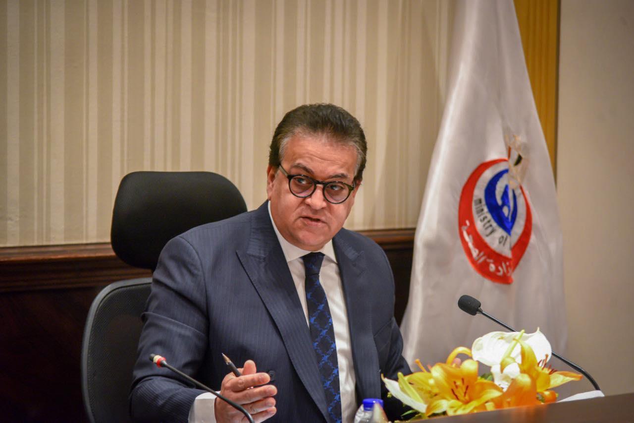 مغادرة غاضبة.. وزير الصحة يترك اجتماعه مع اعضاء مجلس الشيوخ قبل استكمال المناقشات 