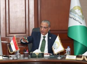 تقنين الأوضاع على طاولة محافظ الجيزة.. متابعة ملفات المستثمرين بعرب أبو ساعد وجرزا