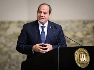 السيسي يعود إلى أرض الوطن بعد مشاركة فاعلة في قمة مجموعة السبع بإيفيان