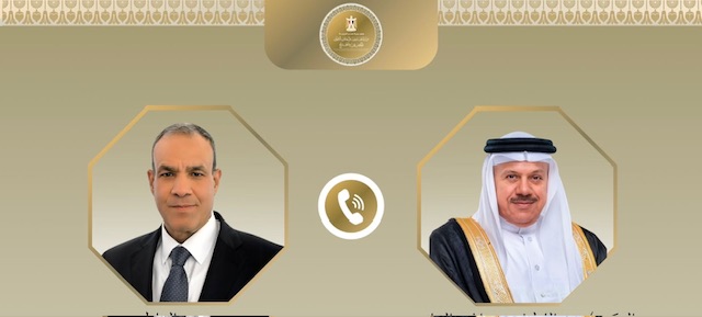 وزير الخارجية يبحث مع نظيره البحريني التطورات الإقليمية