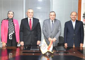 بروتوكول تعاون بين المستشفيات التعليمية ومؤسسة عصام شرف لتوفير فرص تدريب دولية للأطباء المصريين