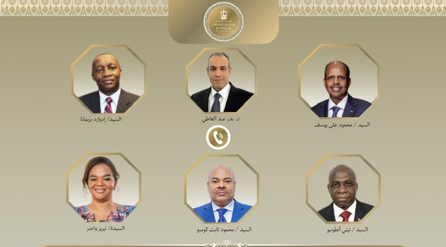 وزير الخارجية يبحث مع رئيس مفوضية الاتحاد الأفريقي تعزيز العمل الأفريقي المشترك