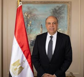 سلسلة اجتماعات لوزير الطيران لمتابعة اللمسات النهائية لطرح إدارة وتشغيل مطار الغردقة الدولي