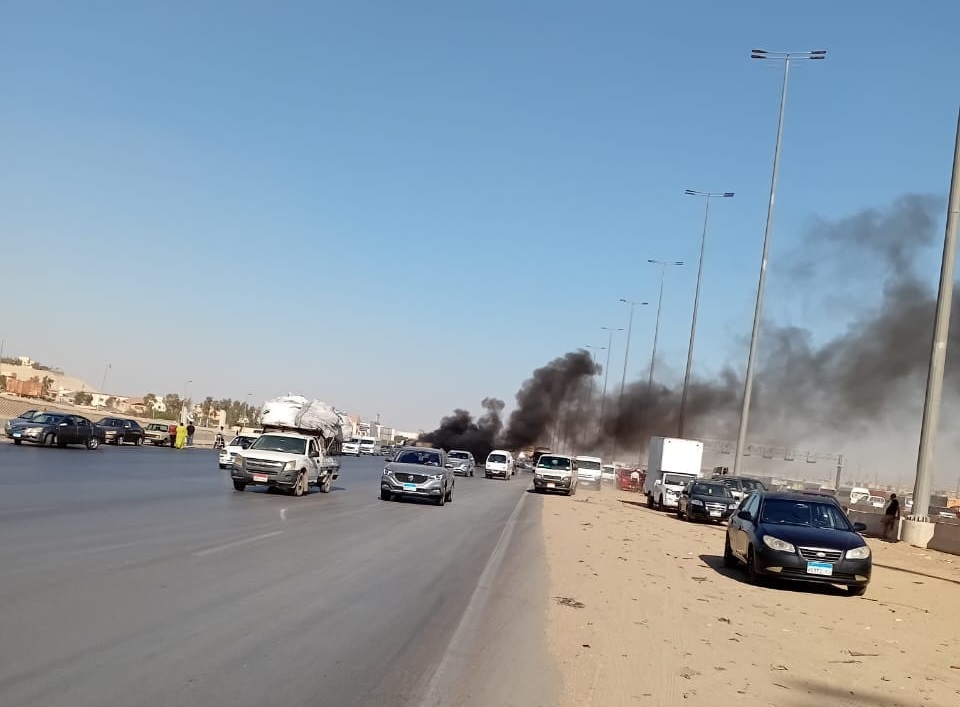 3 وفيات و11 مصابا بحادث تصادم أتوبيس وسيارة نقل بالإسماعيلية الصحراوي