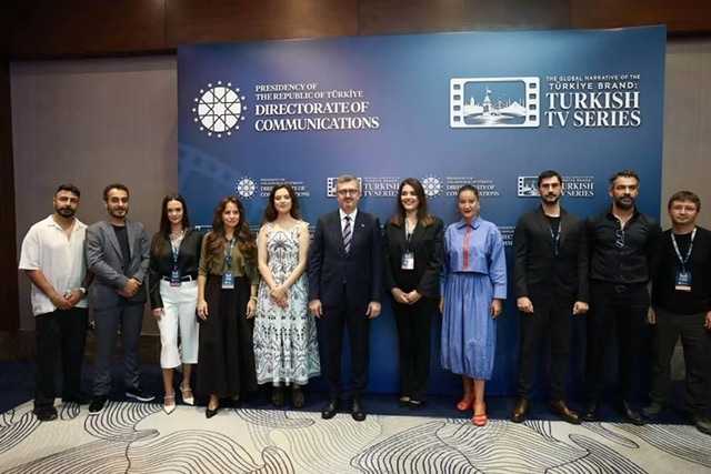 الدكتور محمد ثروت يكشف كواليس صناعة الدراما التركية من استديوهات إسطنبول