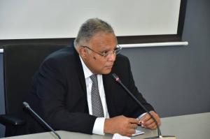القومي لحقوق الإنسان يُناقش مع مجموعة من الخبراء تعزيز دمج مفاهيم حقوق الإنسان بالمناهج الدراسية

