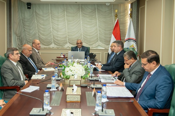 جمبلاط يؤكد استمرار جهود تطوير وتحديث 