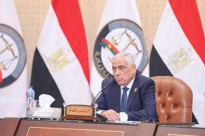 النائب العام يستقبل معاوني ومعاونات النيابة العامة الجدد